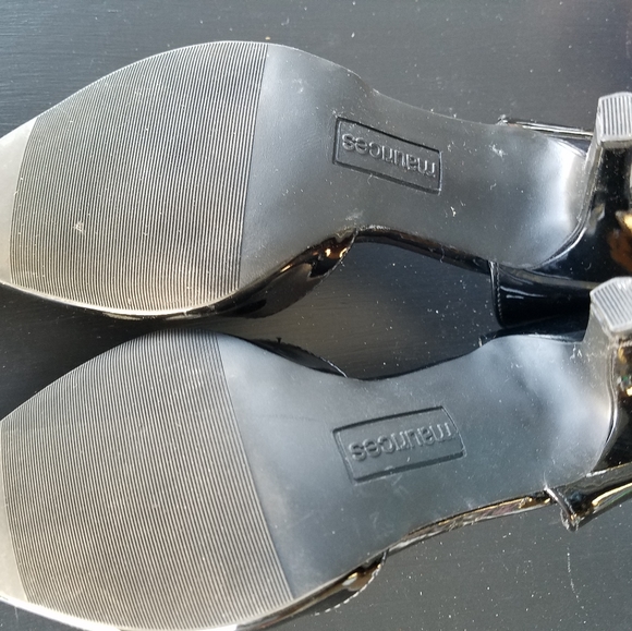 Women's Black Patent Leather Heels - Picture 4 of 4